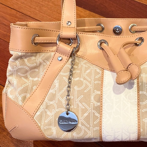 Calvin Klein • Purse (NEW!) - Picture 8 of 8